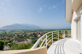  Maison à vendre 7 pièces 236 m² Saint-jean-de-moirans