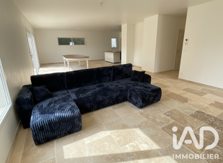  Maison 7 pièces 182 m² Saint-nolff