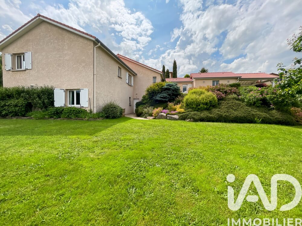 Vente Maison Vente Maison/villa 8 pièces Saint-genest-lerpt