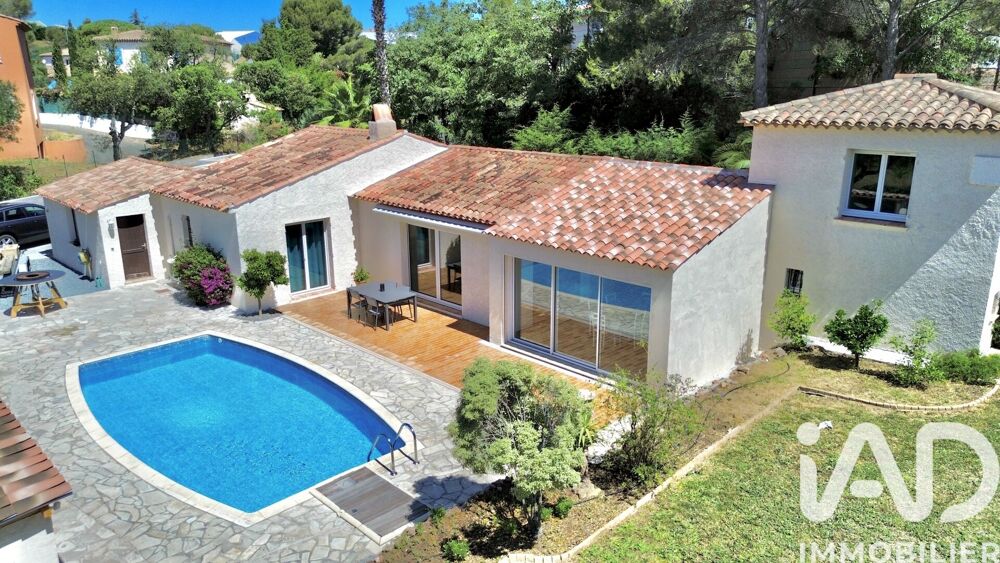 à vendre  Maison Saint-Raphaël (83700)