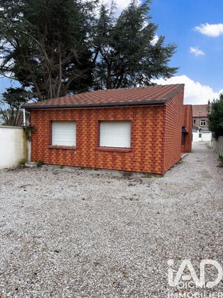  Immeuble � vendre 219 m�