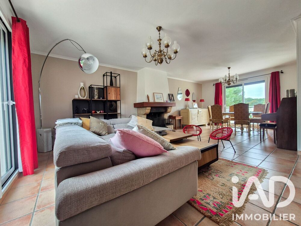 Vente Maison Vente Maison traditionnelle 8 pièces Béhoust