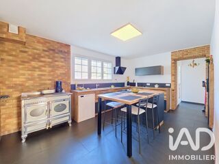  Maison à vendre 15 + pièces 337 m²