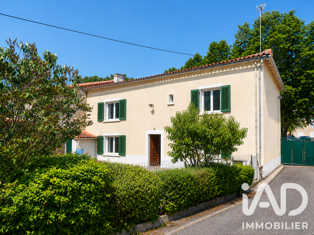 Vente Maison de village 7 pièces