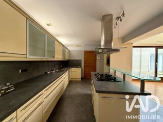  Appartement à vendre 5 pièces 200 m²