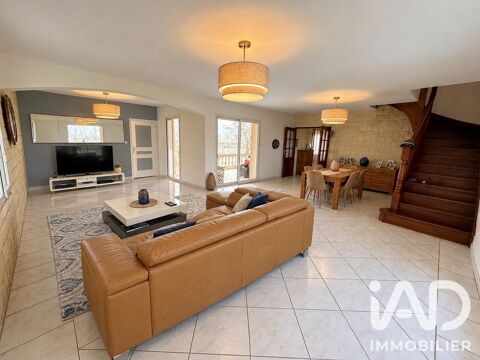   Vente Maison/villa 8 pièces Maison - 8 pièce(s) - 161 m²