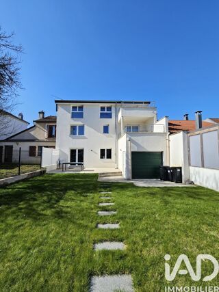  Immeuble à vendre 184 m²
