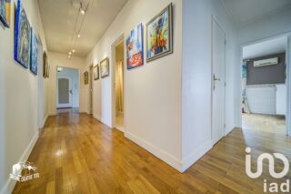  Appartement à vendre 7 pièces 146 m²
