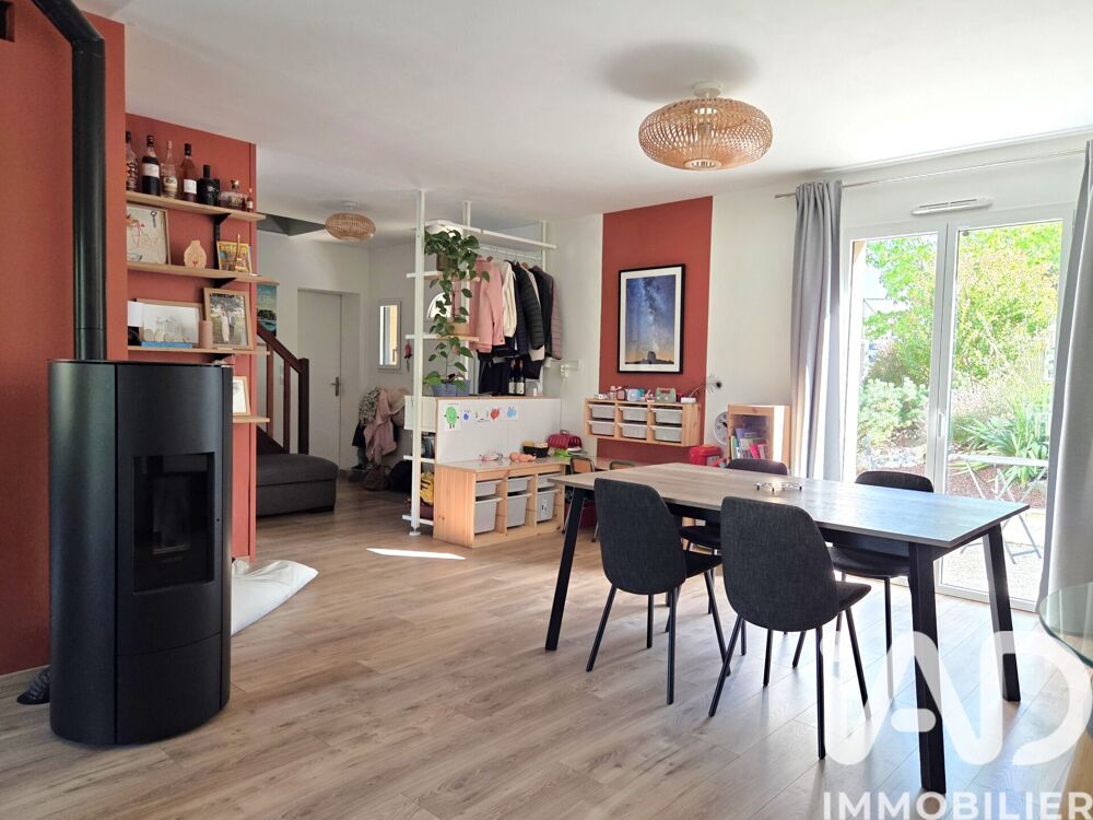 vente Maison - 6 pièce(s) - 104 m² La Membrolle-sur-Longuenée (49770)
