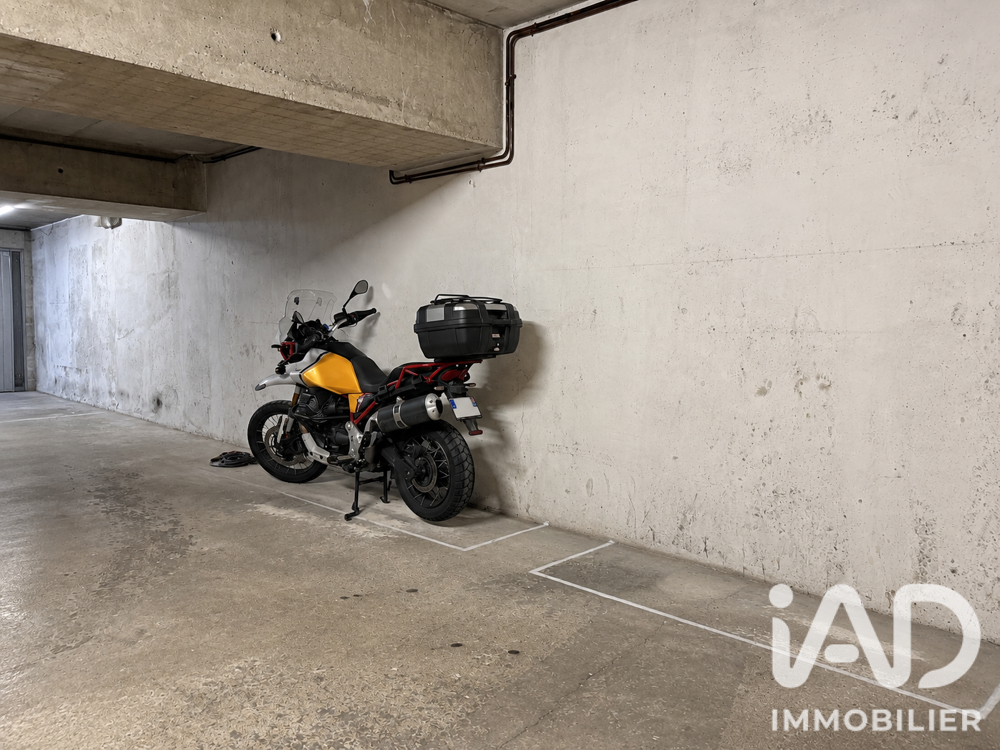 Vente Parking/Garage Vente Parking 30 m&sup2; Paris 11