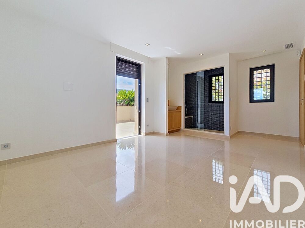 à vendre  Maison Sainte-Maxime (83120)