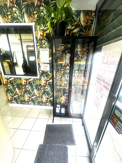   Vente Divers Services 20 m&sup2; 