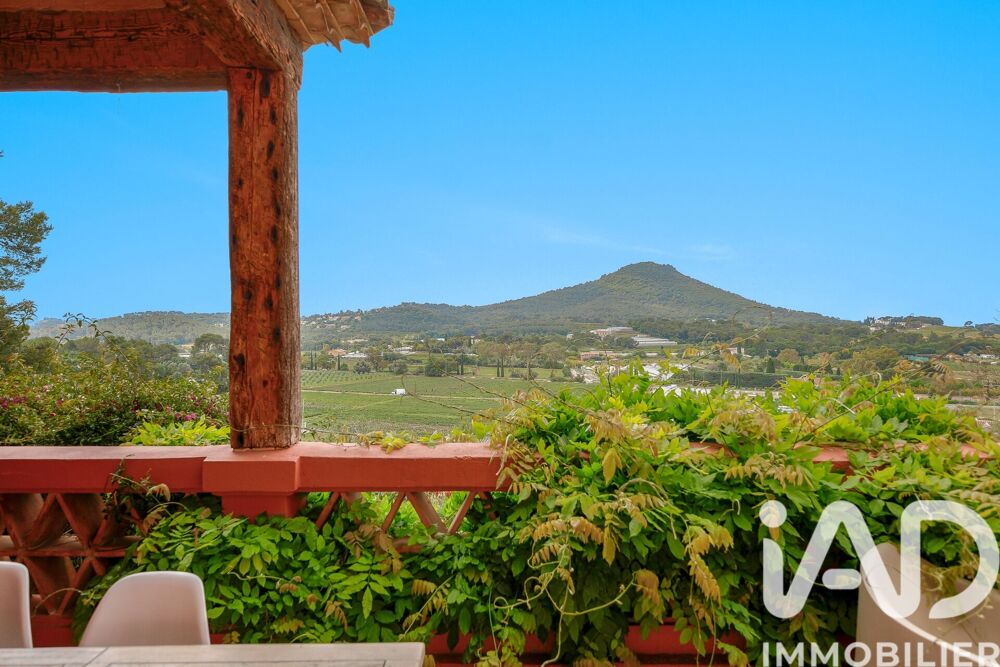 à vendre  Maison Carqueiranne (83320)
