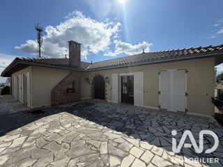  Maison à vendre 10 pièces 240 m²