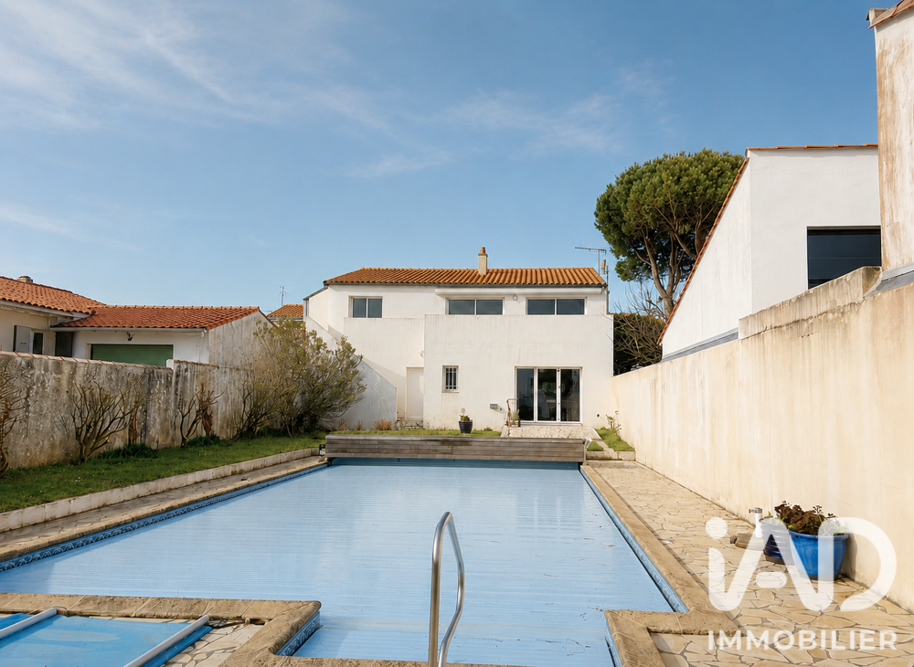 vente Maison - 7 pièce(s) - 152 m² La Flotte (17630)