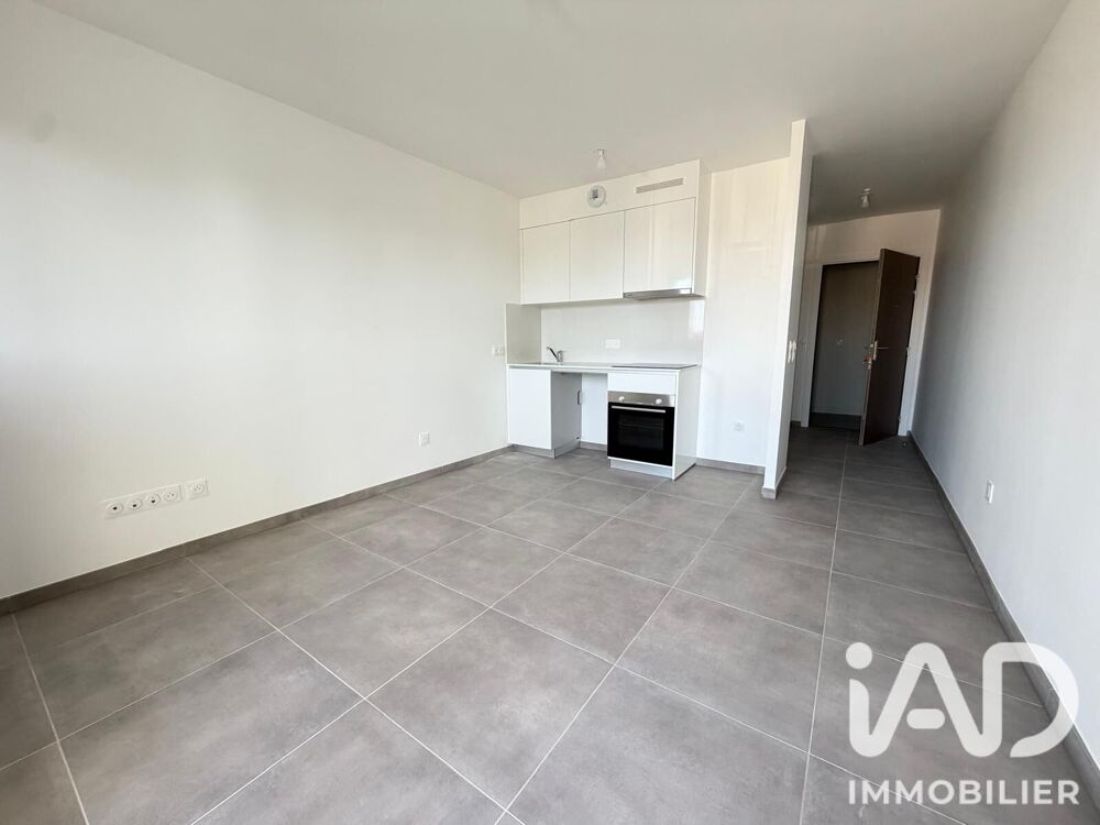 Location Appartement Location Studio 1 pièce Sainte-geneviève-des-bois