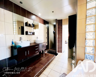  Appartement à vendre 6 pièces 109 m²