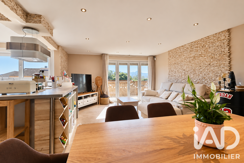 Vente Appartement Vente Duplex 4 pièces Fréjus