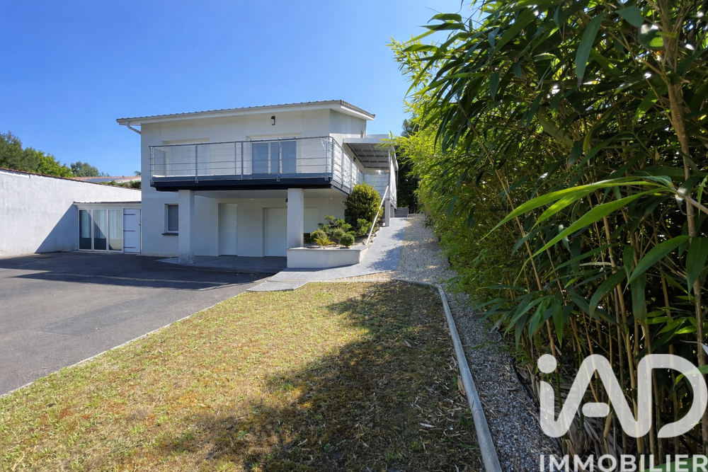 Vente Maison Vente Maison/villa 7 pièces Belin-béliet