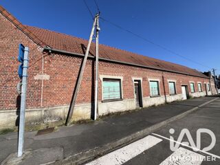  Immeuble à vendre 606 m²