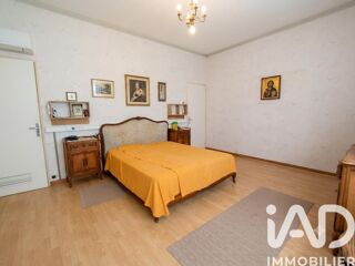  Maison à vendre 15 + pièces 342 m²