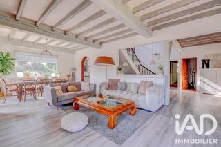  Maison à vendre 8 pièces 226 m²