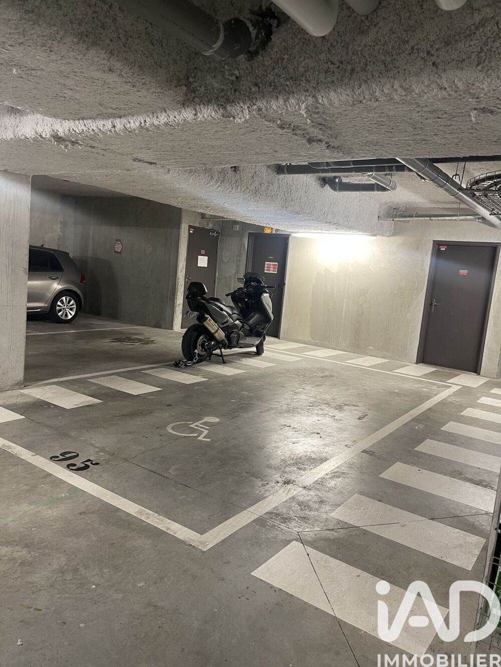 Vente Parking/Garage Vente Parking 17 m&sup2; Cergy