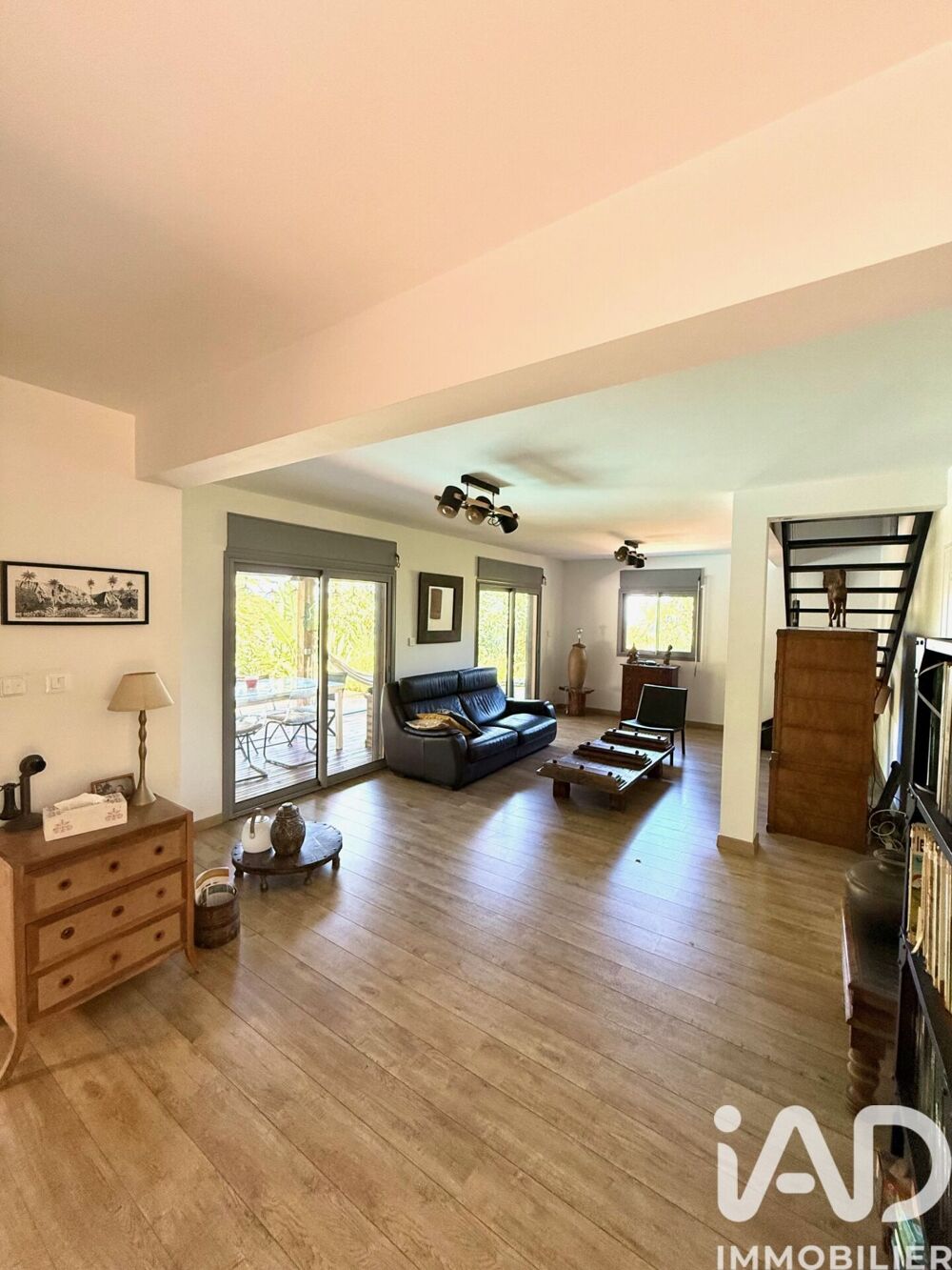 vente Maison - 6 pièce(s) - 143 m² Saint-Leu (97424)