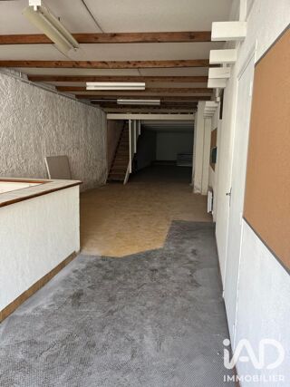  Immeuble à vendre 218 m²