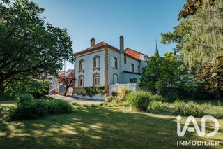  Maison à vendre 10 pièces 254 m²