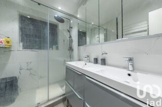  Appartement à vendre 5 pièces 104 m²