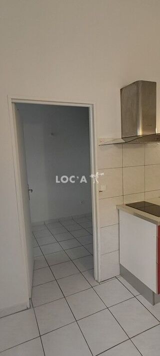  Appartement à louer 1 pièce 32 m²