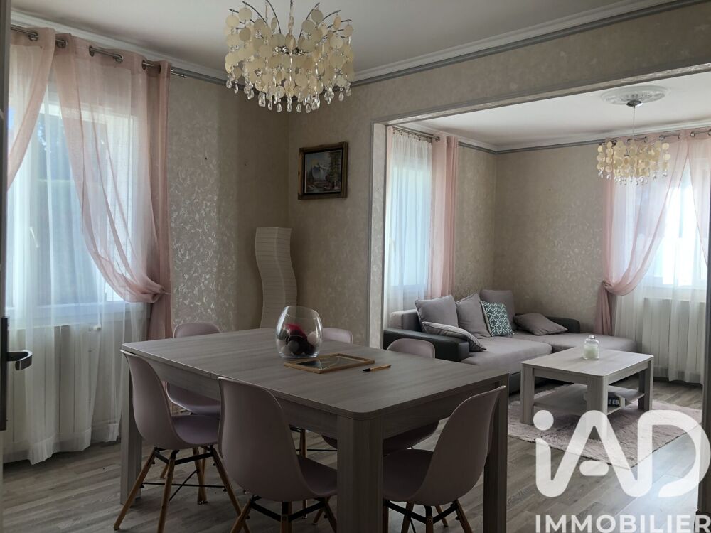 Vente Maison Vente Maison de campagne 7 pièces Villegouge