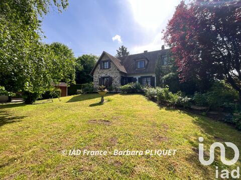   Vente Maison/villa 8 pièces Maison - 8 pièce(s) - 232 m²