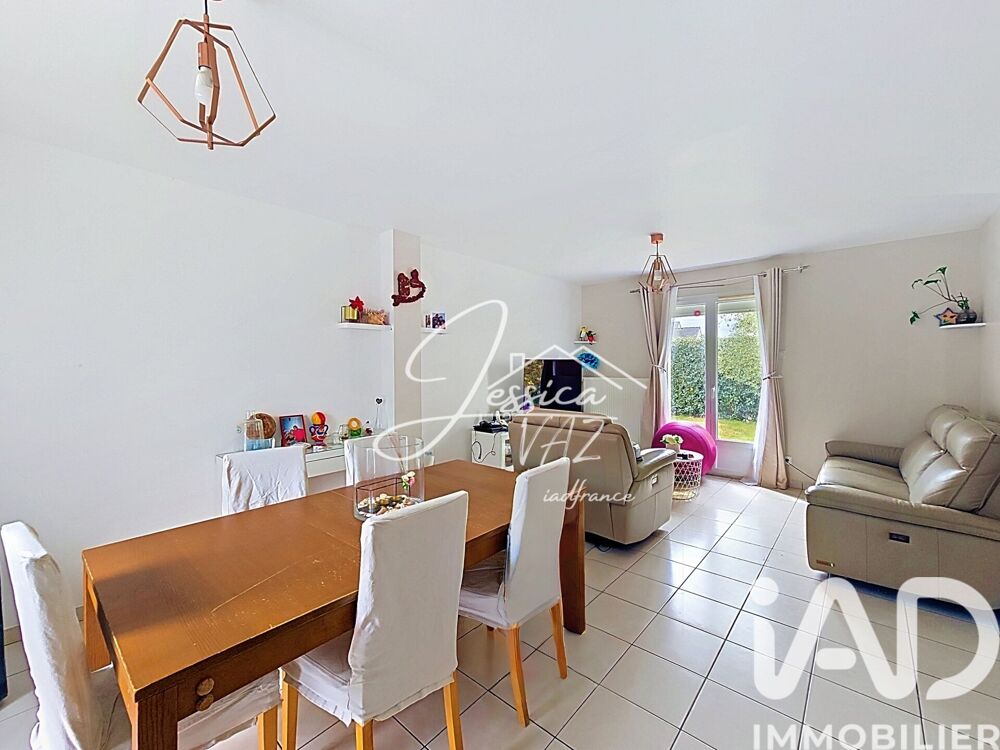 Vente Maison Vente Maison traditionnelle 6 pièces Péroy-les-gombries