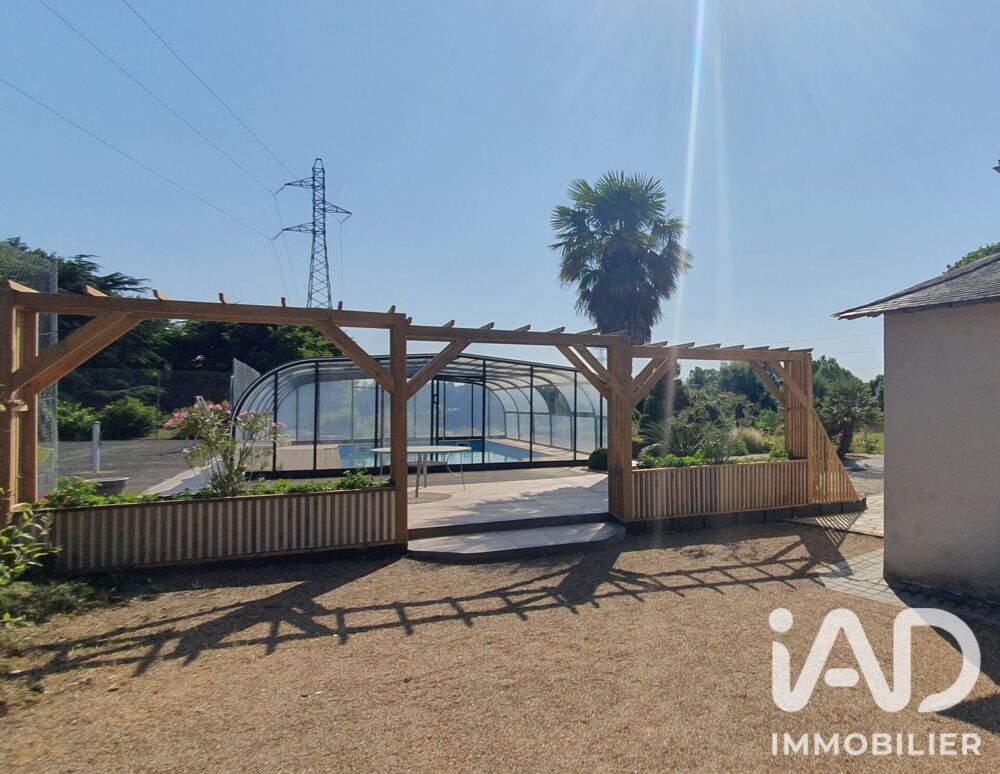 à vendre  Maison Écouflant (49000)