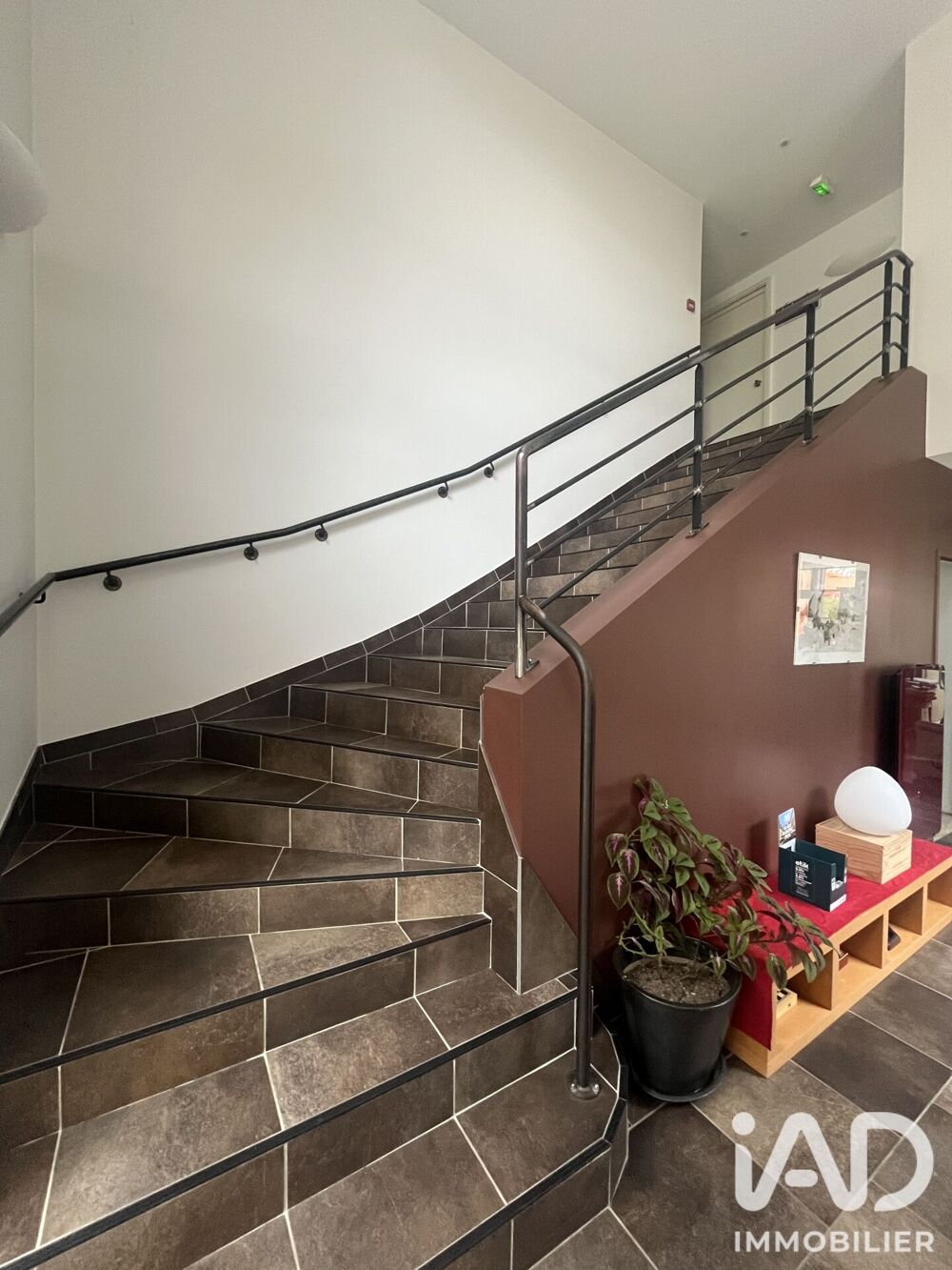 Vente Maison Vente Domaine 16 pièces Lyon 3