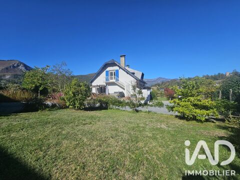   Vente Maison/villa 7 pièces Maison - 7 pièce(s) - 175 m²