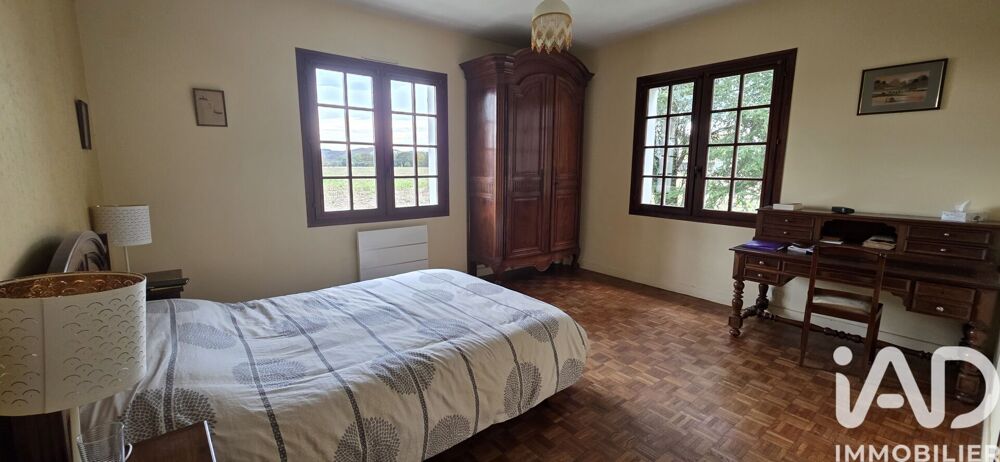 Vente Maison Vente Maison traditionnelle 6 pièces Sauveterre-de-béarn