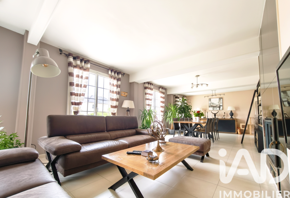 vente Maison - 7 pièce(s) - 179 m² Caurel (51110)