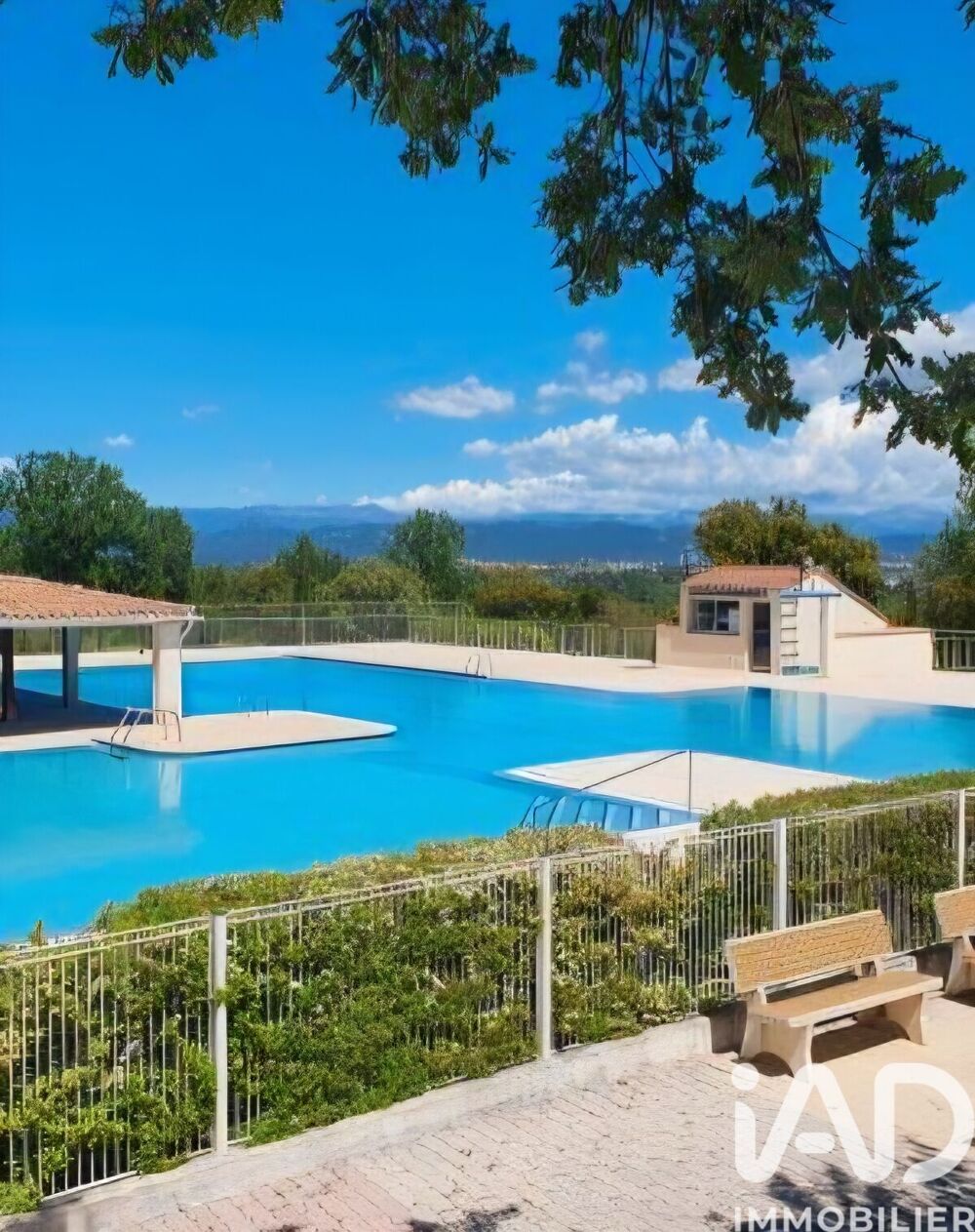 Vente Autre Vente Gîte 4 pièces Roquebrune-sur-argens