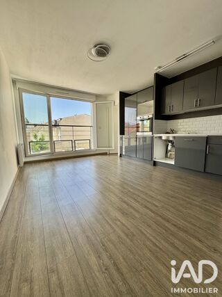  Appartement à louer 2 pièces 38 m²