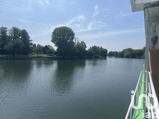  Péniche à vendre 8 pièces 260 m²