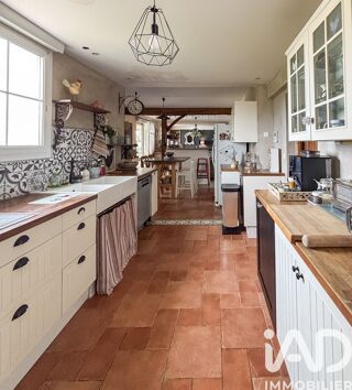  Maison à vendre 11 pièces 297 m²