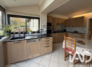  Maison à vendre 7 pièces 235 m²