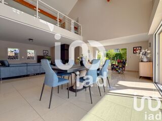  Maison à vendre 6 pièces 242 m²