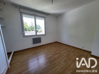  Appartement à louer 4 pièces 67 m²