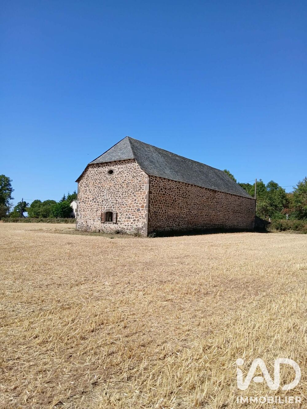 Vente Maison Vente Grange 2 pièces Brommat
