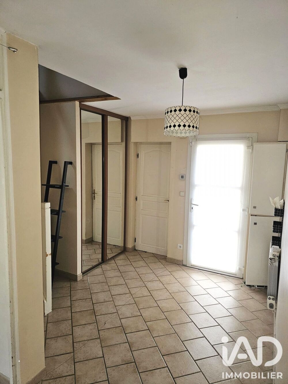 Vente Maison Vente Maison/villa 5 pièces Savigny-le-temple
