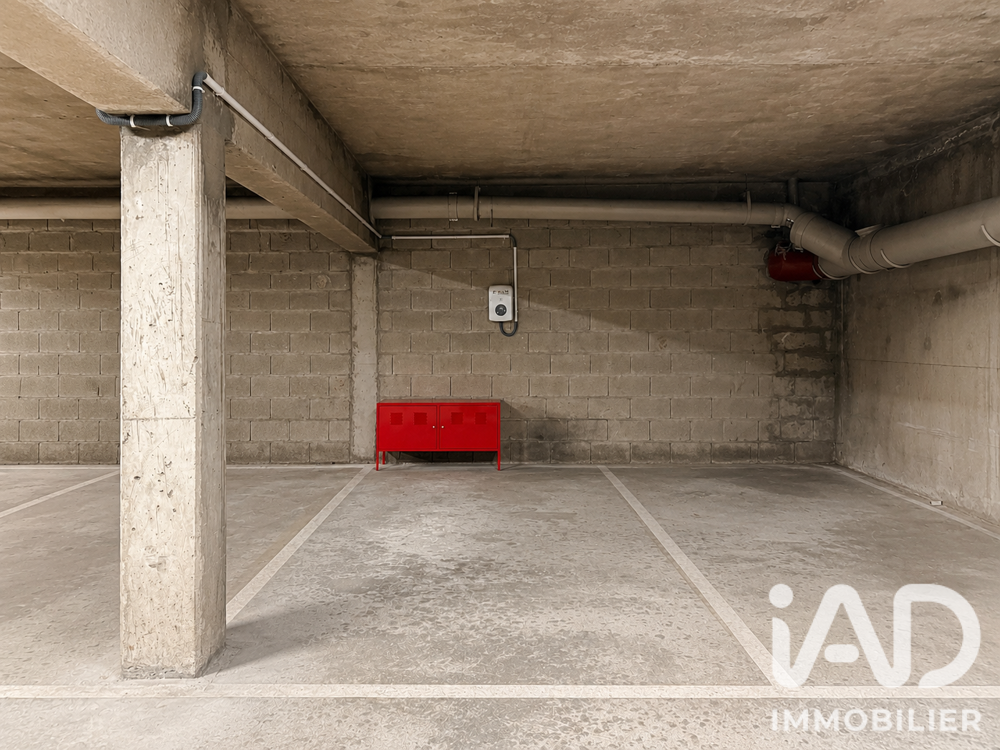 Vente Parking/Garage Vente Parking 12 m&sup2; Paris 11